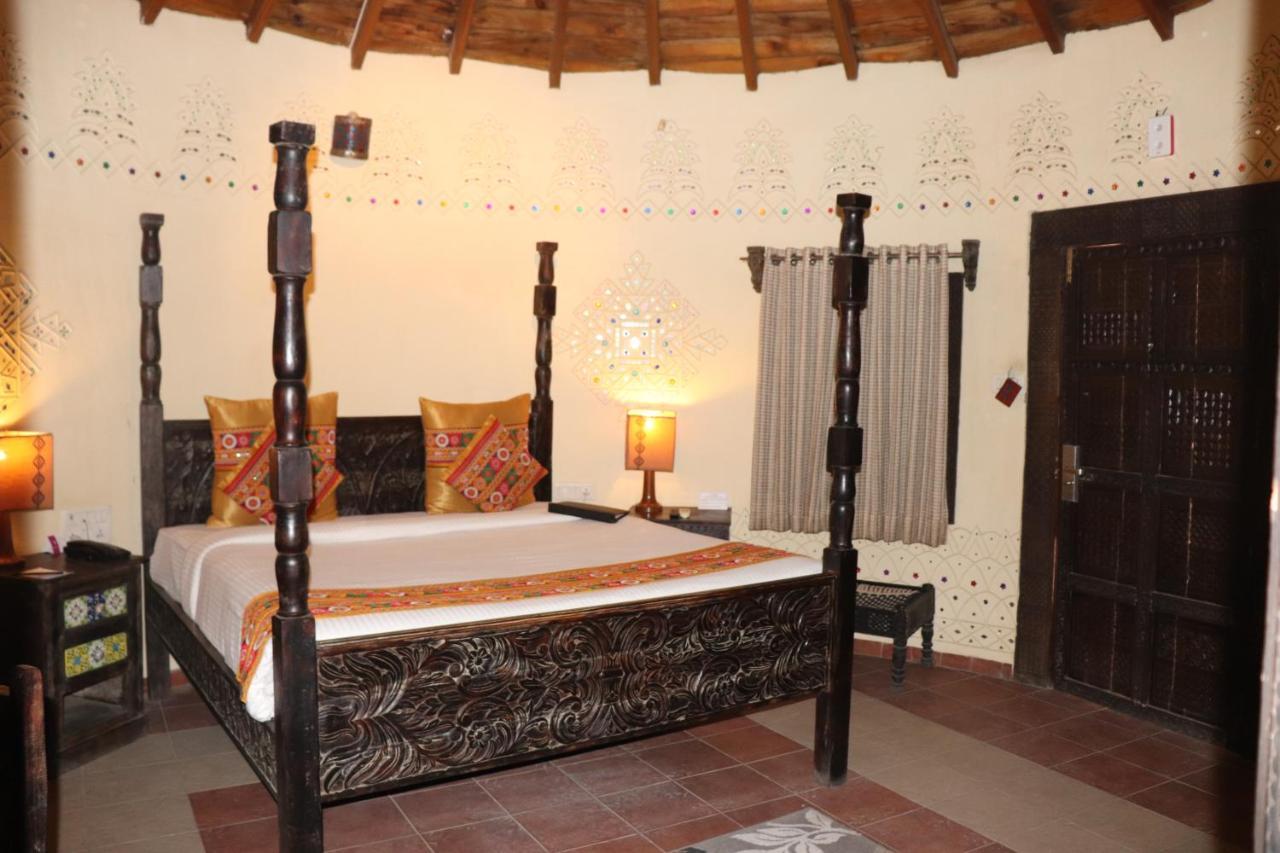 Regenta Resort Bhuj By Royal Orchid Hotels Limited Exterior foto
