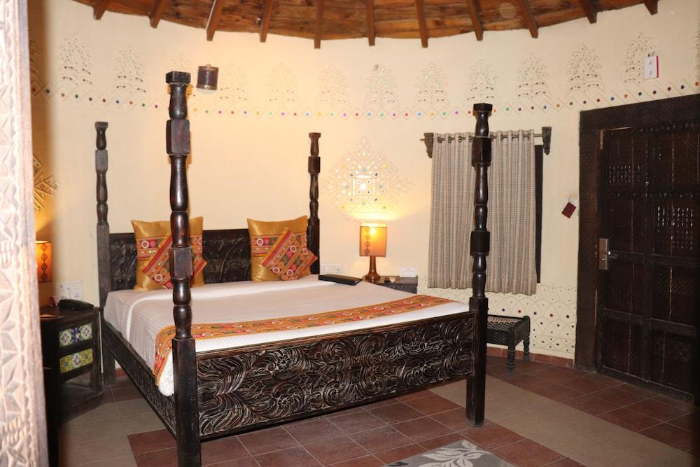 Regenta Resort Bhuj By Royal Orchid Hotels Limited Exterior foto