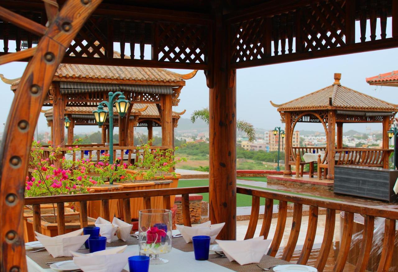 Regenta Resort Bhuj By Royal Orchid Hotels Limited Habitación foto